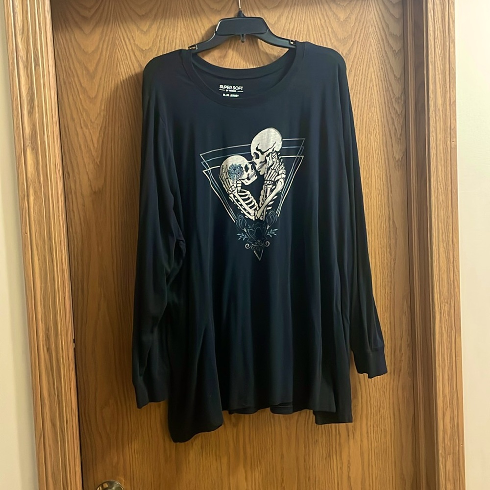 Torrid super soft slub jersey long sleeve tee size 4